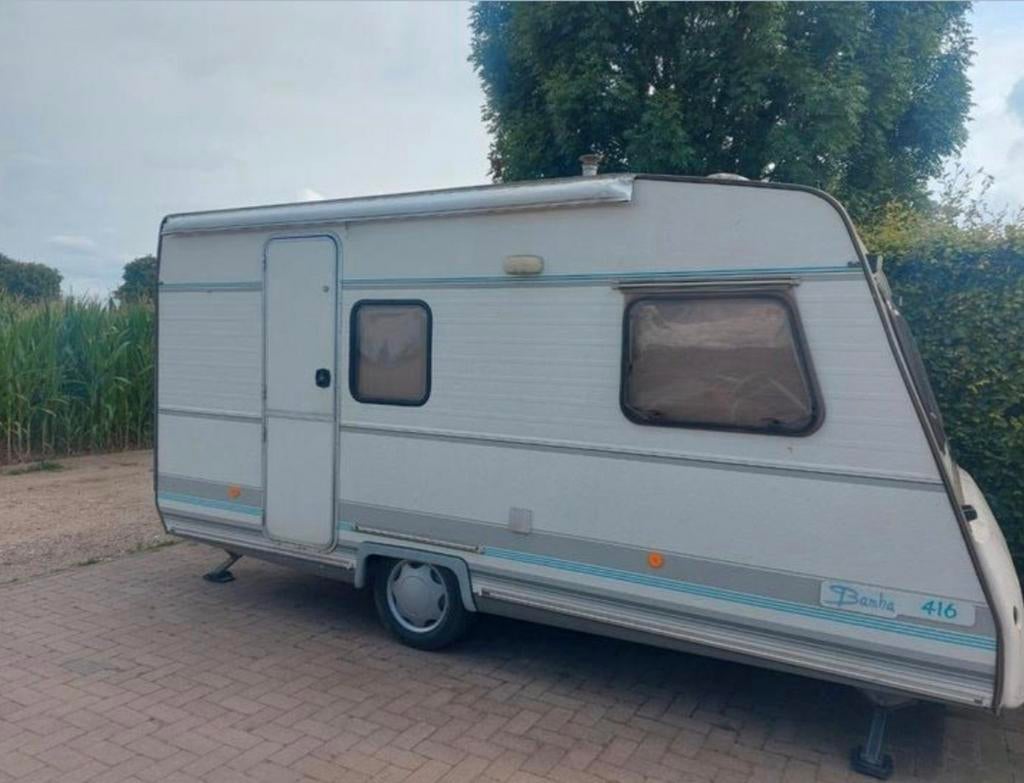 Caravelair Bamba 416 met voortent, Vast bed, Treinzit, 750 - 1000 kg, Particulier