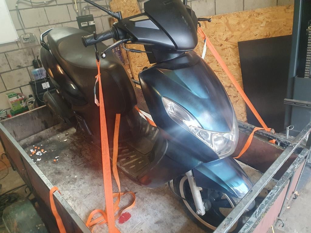 Peugot kisbee (alleen onderdelen), Ophalen of Verzenden, Gebruikt, Overige typen, Peugeot