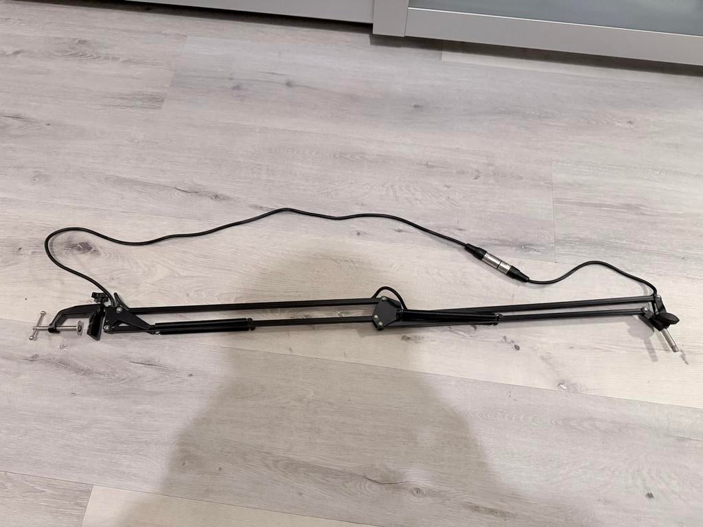 Microfoon arm met XLR kabel, Ophalen of Verzenden, Gebruikt, Overige typen