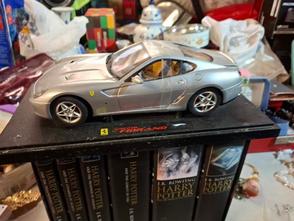 Ferrari 599 GTB Fiorano schaalmodel - Hot Wheels Elite, Auto, Ophalen of Verzenden, Zo goed als nieuw, Service@mattel.com