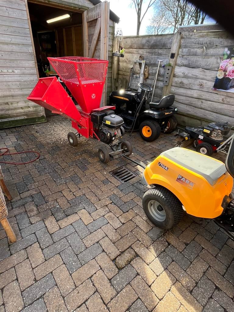 Takkenhakselaar 13 pk motor, Ophalen, Gebruikt