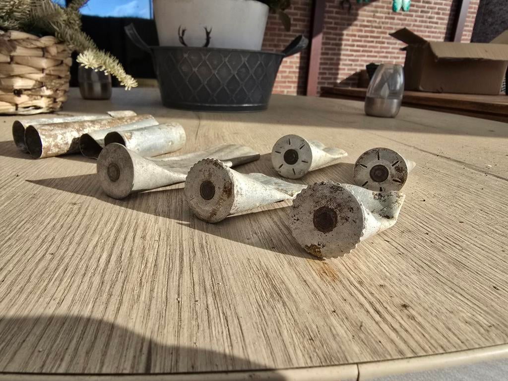 Duitse ww2 hulzen voor seinpistool (onklaar), Ophalen of Verzenden, Landmacht, Hulzen of Bodemvondsten