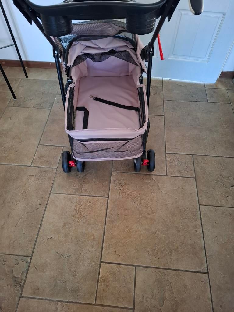 Mooie hondenbuggy, Ophalen