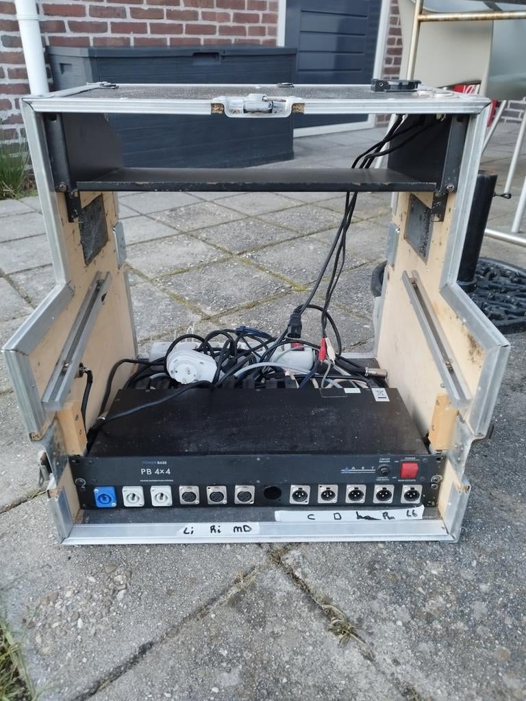 dj taperack 19 inch voor vaste installatie geen deksels, Muziek en Instrumenten, Behuizingen en Koffers, Ophalen, Gebruikt, Overige instrumenten