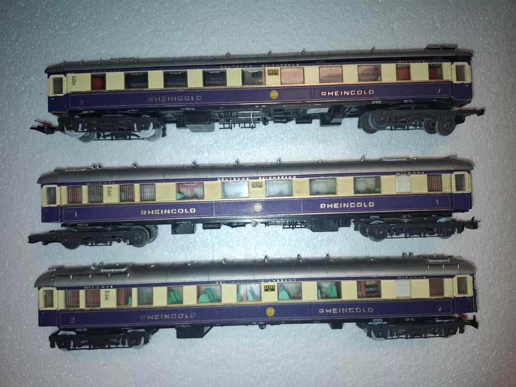 3 stuks liliput rheincold personen wagons, Hobby en Vrije tijd, Modeltreinen | N-Spoor, Overige merken, Gebruikt, Gelijkstroom