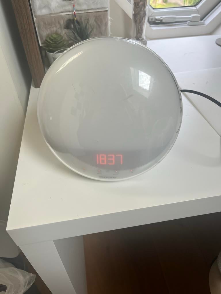 Philips wake up light, Witgoed en Apparatuur, Wekkers, Ophalen of Verzenden, Zo goed als nieuw, Digitaal