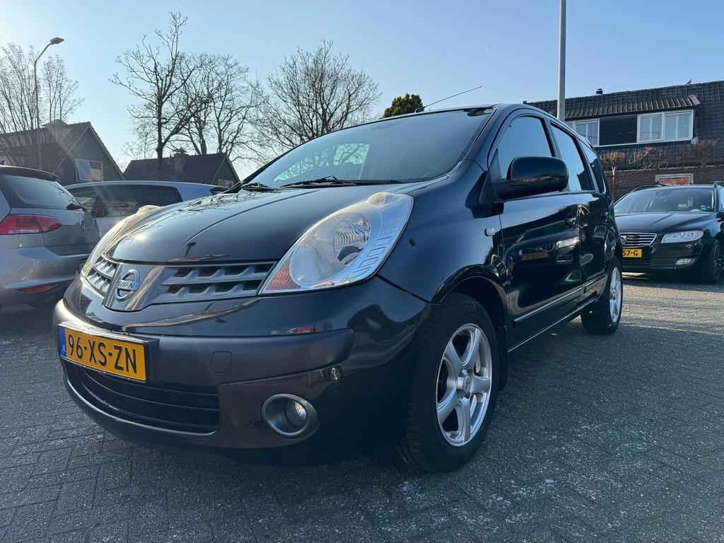 Nissan Note 1.4 Acenta 88pk,Apk 4/10/26,Airco,elek-pakket,Na, Voorwielaandrijving, 4 cilinders, Zwart, Origineel Nederlands