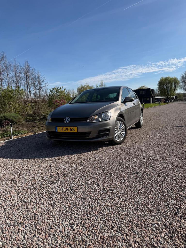 Volkswagen Golf 1.2 TSI 77KW 5D 2014 nieuwe apk, Voorwielaandrijving, 4 cilinders, 610 kg, 49 €/maand