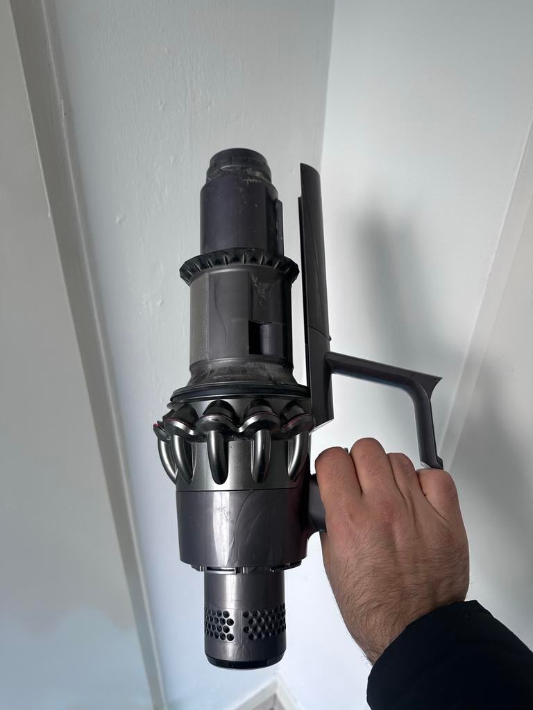 Dyson V11 hoofdgedeelte motor & cycloon defect, Ophalen of Verzenden, Niet werkend, Reservoir, Stofzuiger