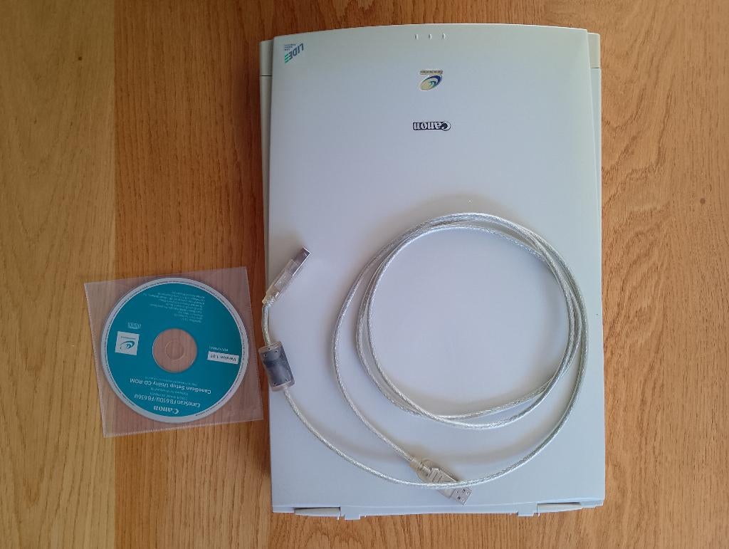 Canon Canoscan FB630U/FB636U (scanner), Gebruikt, Canon, Ophalen of Verzenden, Windows