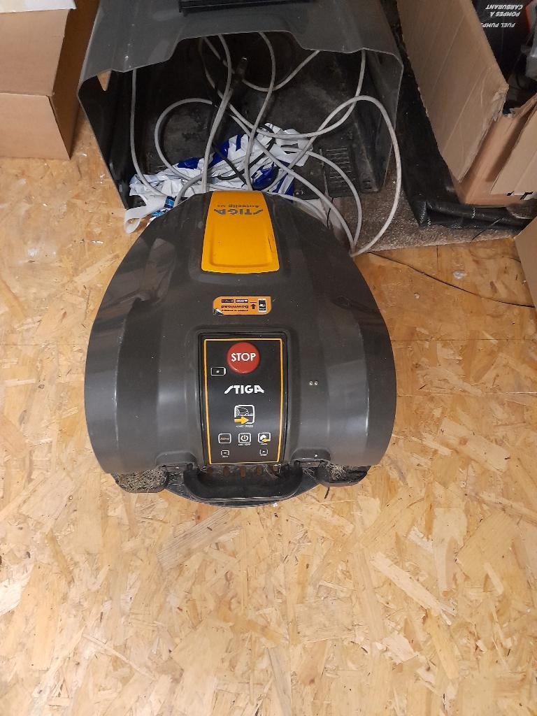 robotmaaier, Ophalen, Gebruikt, Minder dan 20 cm, Bestuurbaar via app