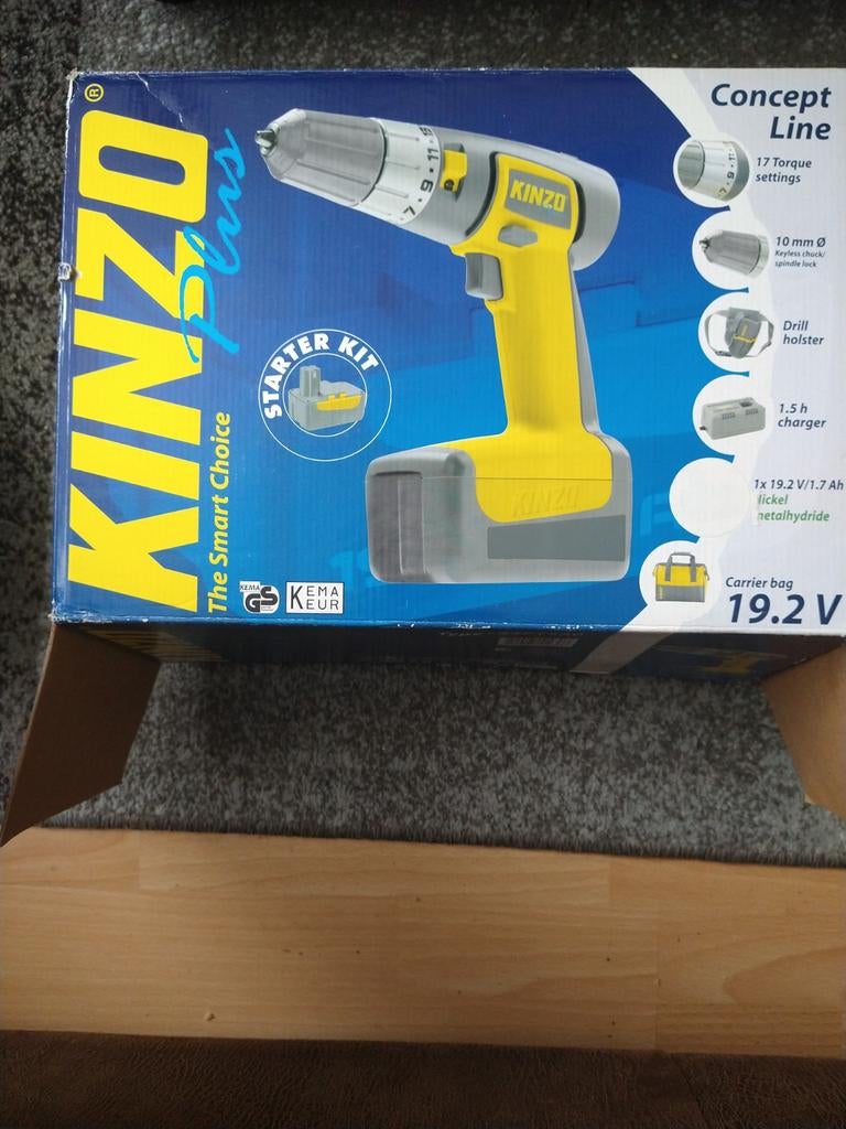 Kinzo Accu-schroef/boormachine 19.2 volt, Ophalen, Zo goed als nieuw, Minder dan 400 watt, Boormachine