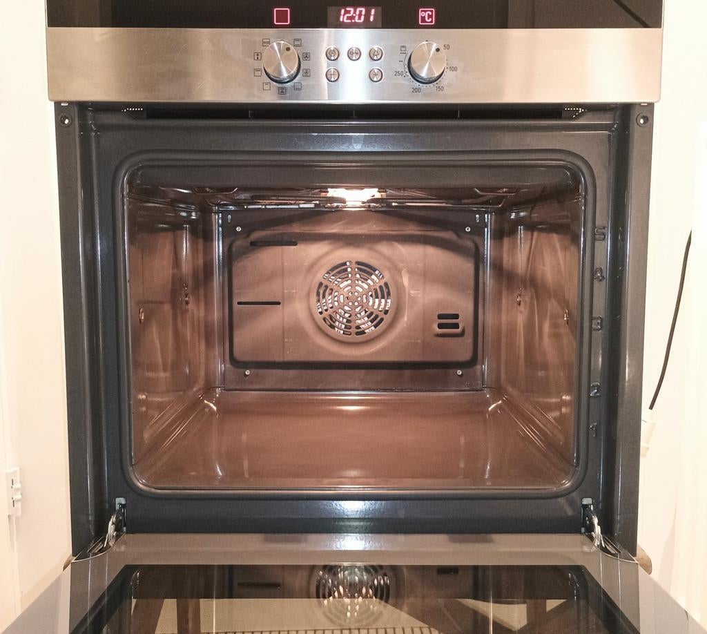 Siemens inbouw heteluchtoven E-nr: HB330550/01 Type: HTHB33, 45 tot 60 cm, Gebruikt, Verzenden, Oven met grill