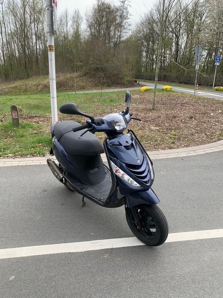 Piaggio zip 2t 50cc 2017 ook te ruil, Ophalen, Zo goed als nieuw, Benzine, Zip
