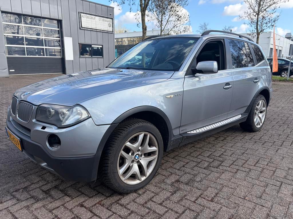 BMW X3 3.0D Executive Automaat 4x4 Youngtimer!, Automaat, Zwart, 2993 cc, 2000 kg