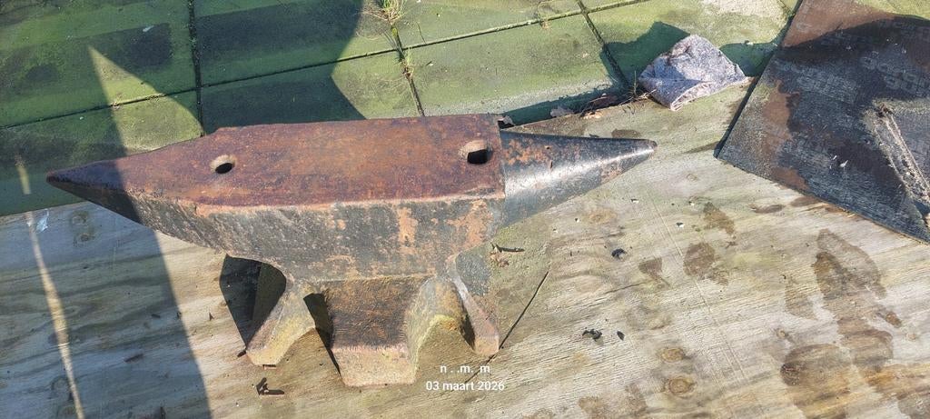 Aambeeld 240 kg smederij, Verzenden