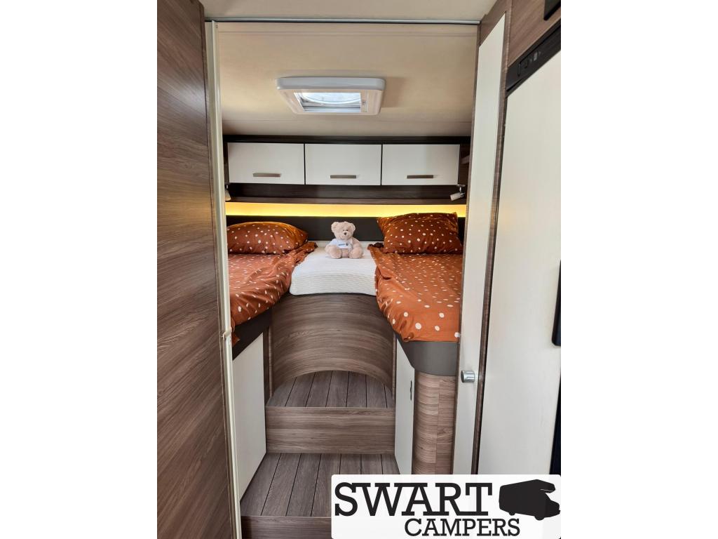 Knaus Live TI 700 MEG AUTOMAAT GRATIS STALLING, Automaat, Standaard zit, Ringverwarming, Fiat