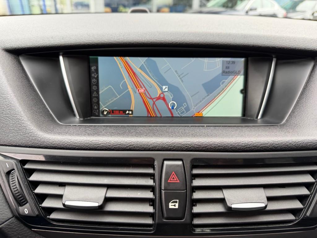 Bmw X1 SDRIVE20I HIGH EXEC.M SPORT AUTOMAAT LEER NAVI PDC, Euro 6, 4 cilinders, Wit, 184 pk