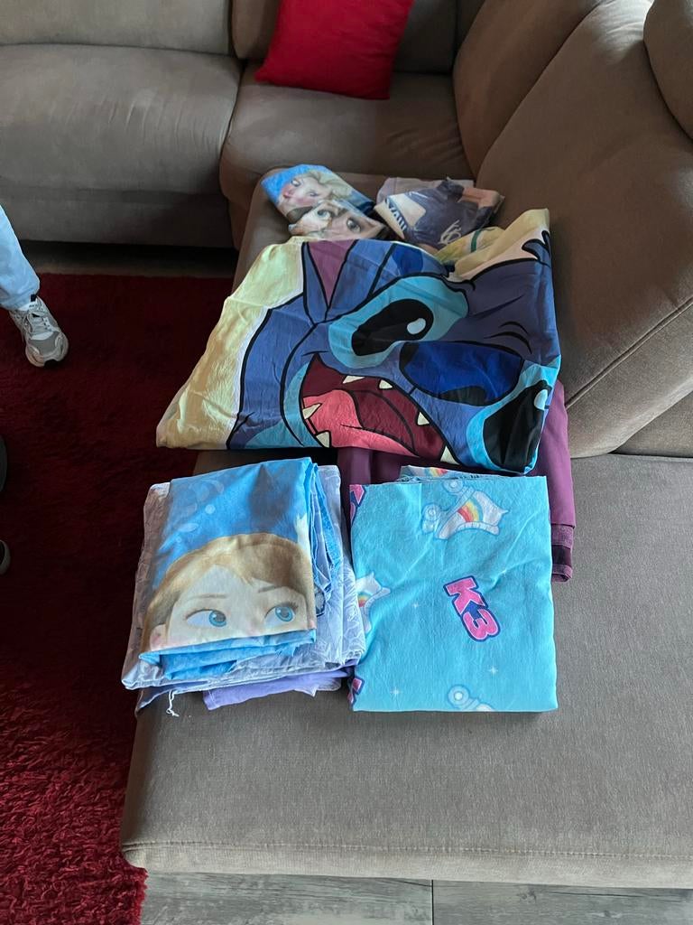 Verschillende dekbedovertrekken, Gebruikt, Eenpersoons, Blauw, Dekbedovertrek