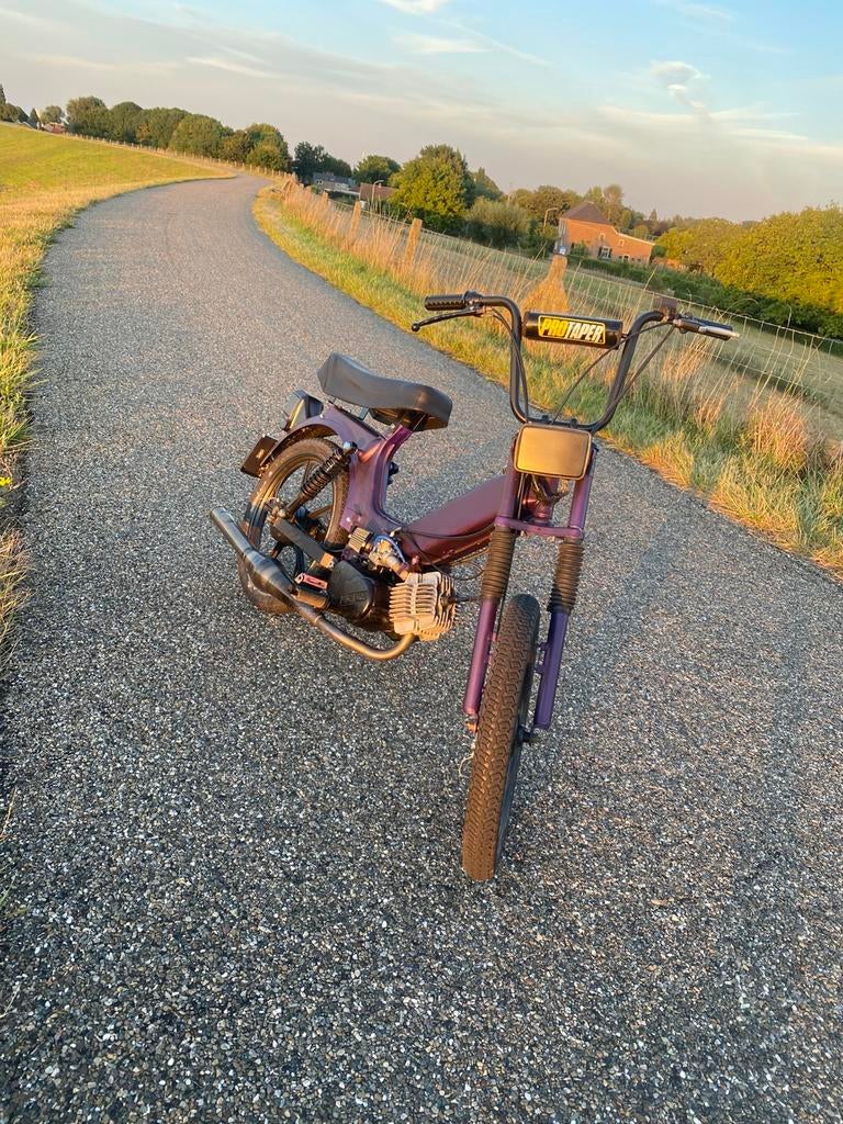 Tomos 65cc, Eén persoon, Ticket of Toegangskaart