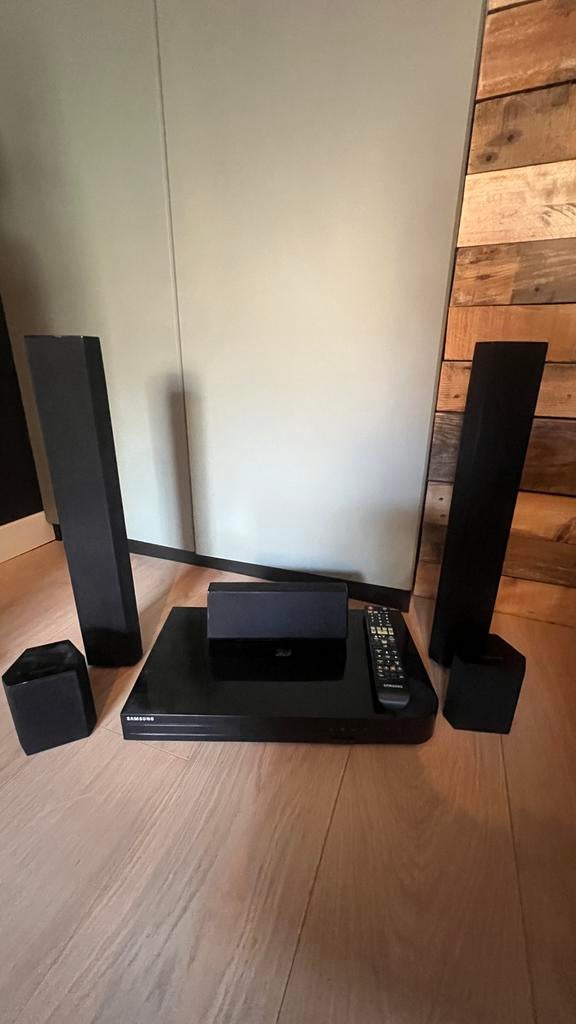 Samsung HT-F5530 Home Cinema Set - Blu-ray 3D Surround Set, Gebruikt, Blu-ray-speler, 70 watt of meer, 5.1-systeem