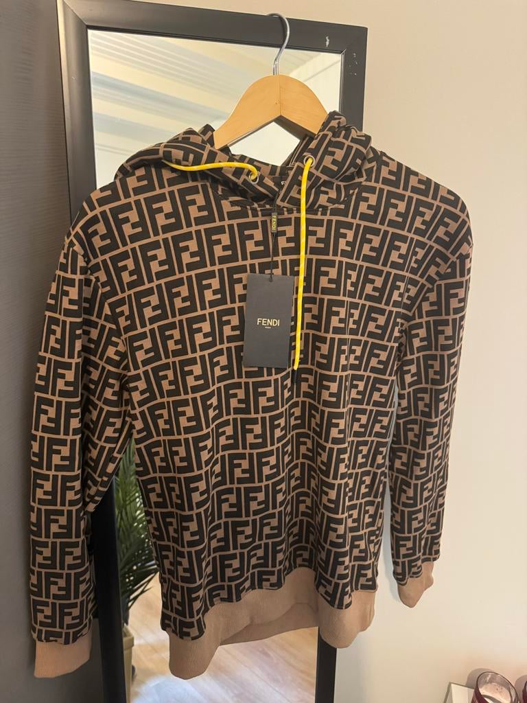 Fendi Trui, Ophalen of Verzenden, Nieuw, Maat 46 (S) of kleiner, Bruin