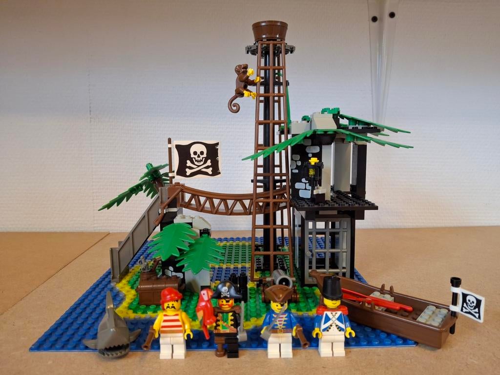 Lego 6270 Forbidden Island. Jaren 80 Pirates, Lego, Info@lego.com, 33 Bath Road, Slough, UK, Lego
