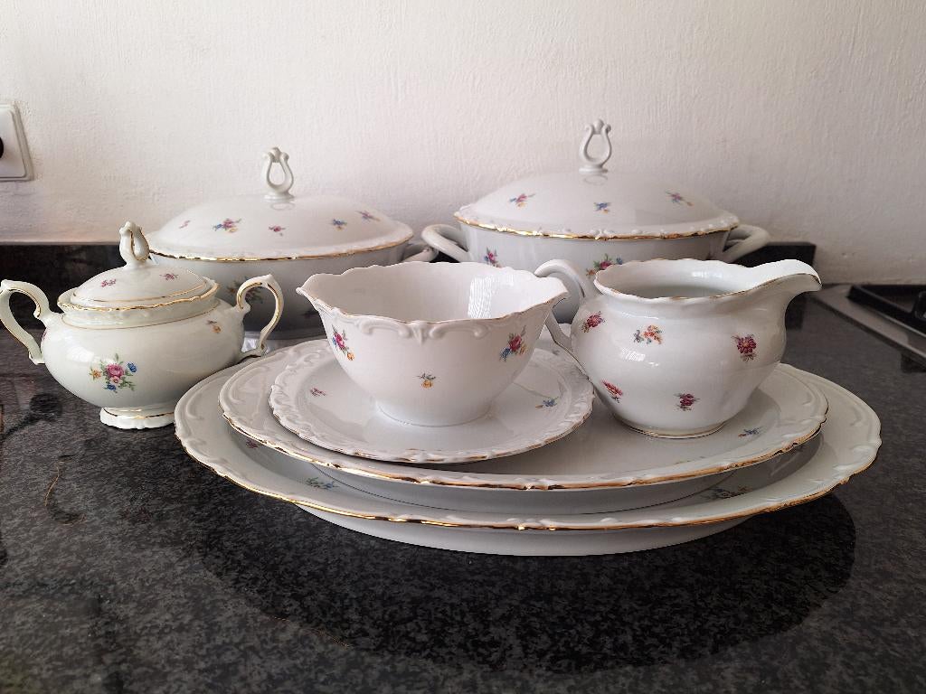 Kahla servies rozen o.a. dekschaal schalen suikerpot vintage, Antiek en Kunst, Antiek | Servies los, Ophalen of Verzenden