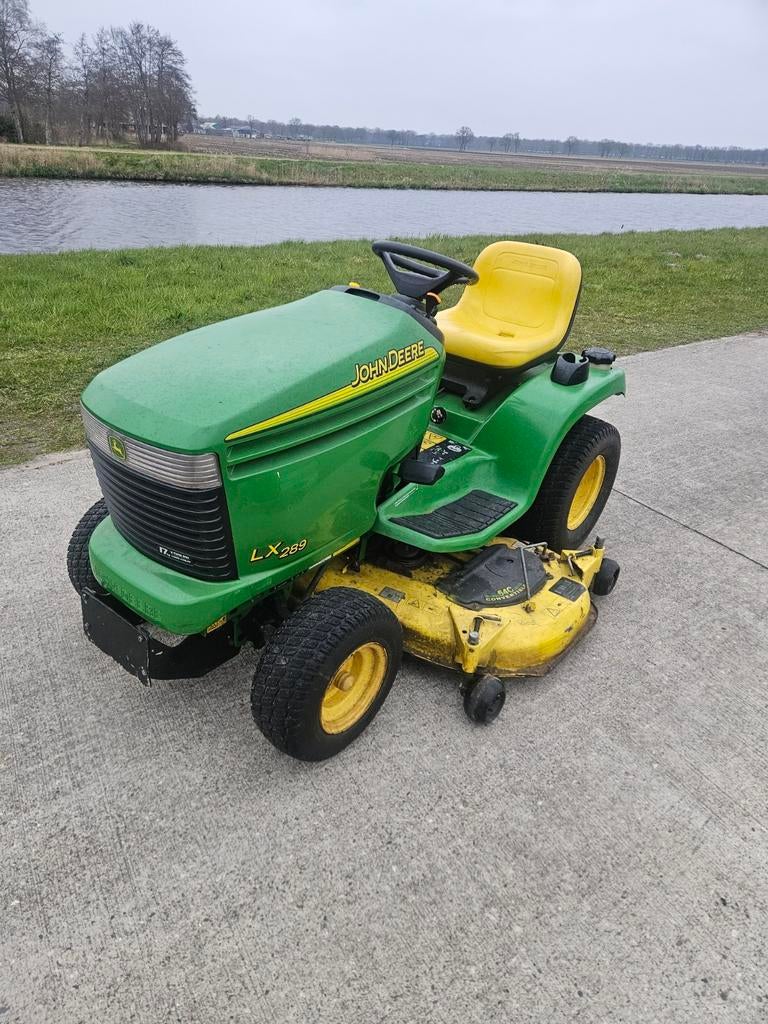 John Deere LX289 zitmaaier, Tuin en Terras, Zitmaaiers, Ophalen