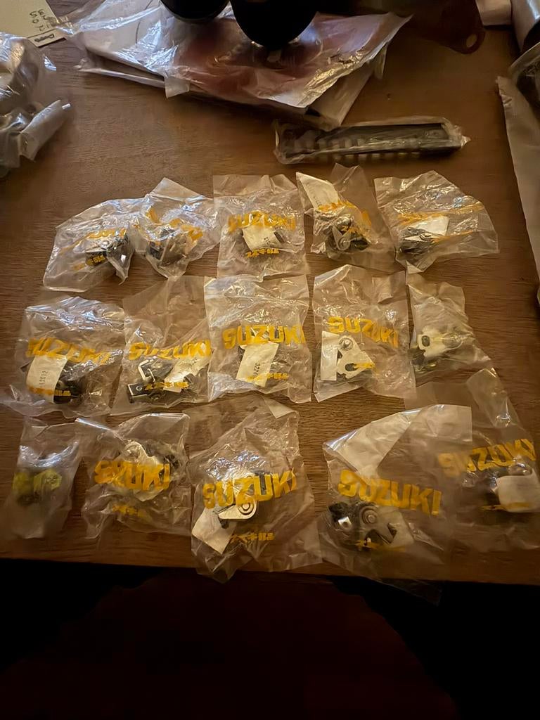 Partij contactpunten suzuki ts50er zr50 rm50 NOS, Ophalen of Verzenden, Nieuw, Overige typen, Overige merken