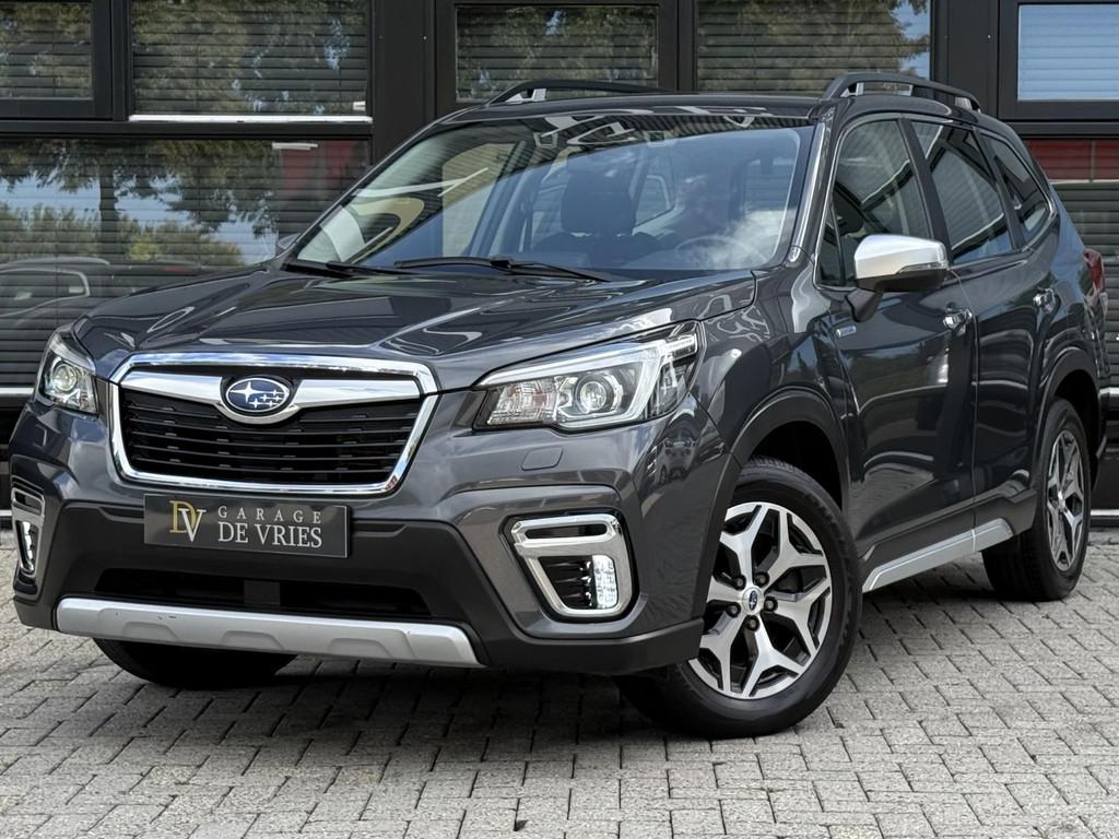 Subaru Forester 2.0i e-BOXER Premium Aut ACC 1900KG Trekgewi, Automaat, Zwart, 4 cilinders, 150 pk