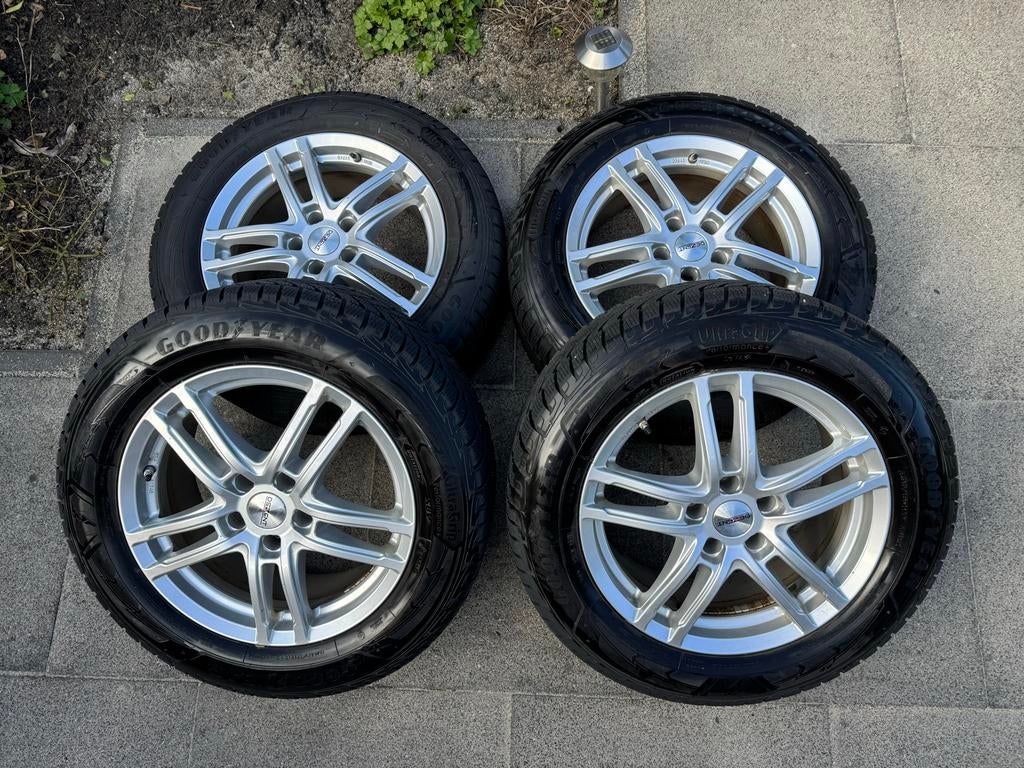 Winterbanden met velgen - Goodyear UltraGrip Performance, Auto-onderdelen, Banden en Velgen, Ophalen, Gebruikt, Banden en Velgen