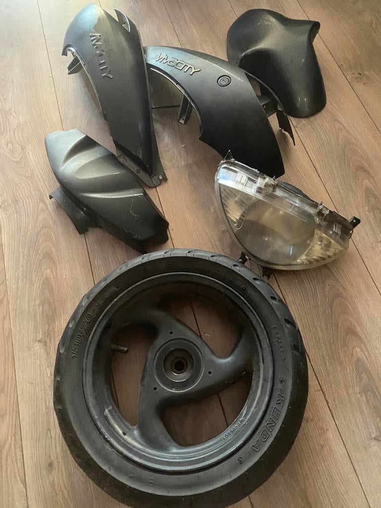 Peugeot vivacity onderdelen partij 20€, Ophalen of Verzenden, Zo goed als nieuw, Overige typen, Peugeot