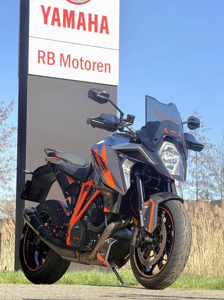 KTM 1290 SUPERDUKE GT R (bj 2018)