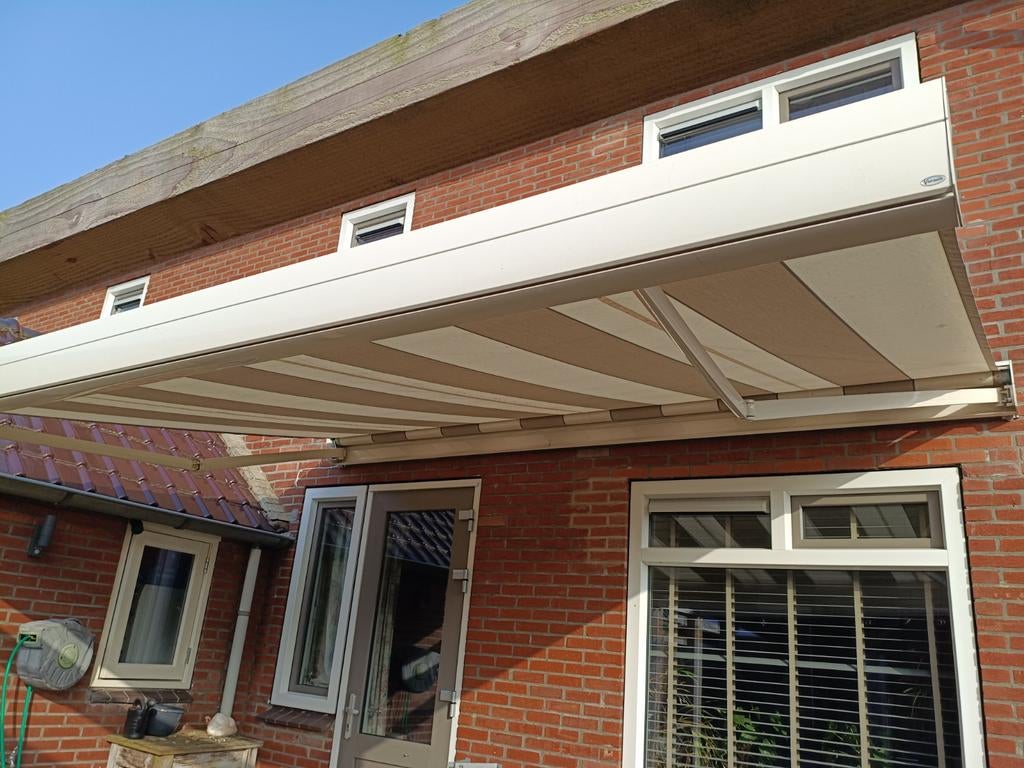 Zonnewering, Tuin en Terras, Ophalen, Elektrisch, Zo goed als nieuw, 150 tot 300 cm