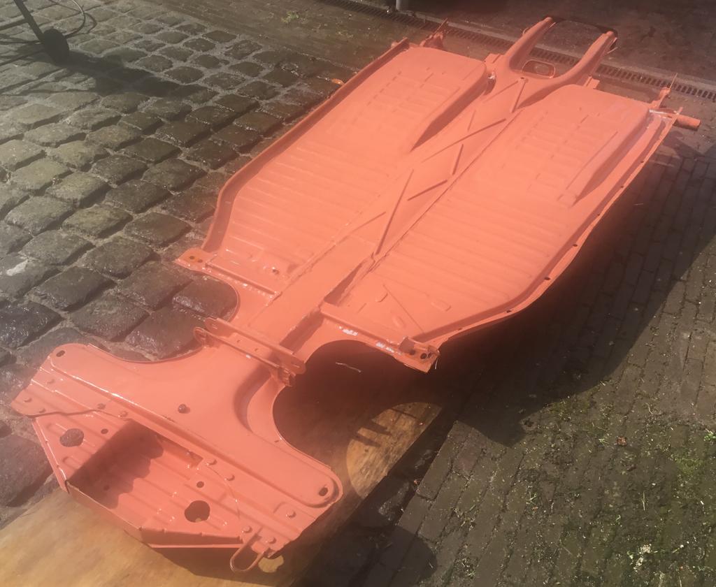 Gepoedercoate Volkwagen Kever 1303 Bodem 1971 met kenteken, Ophalen, Gereviseerd, Volkswagen