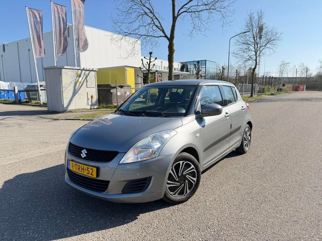 Suzuki Swift Comfort EASS 1.2 5-D 2014 Grijs/ Cruise/Stoelv), Auto's, Suzuki, Voorwielaandrijving, 4 cilinders, 400 kg, Swift