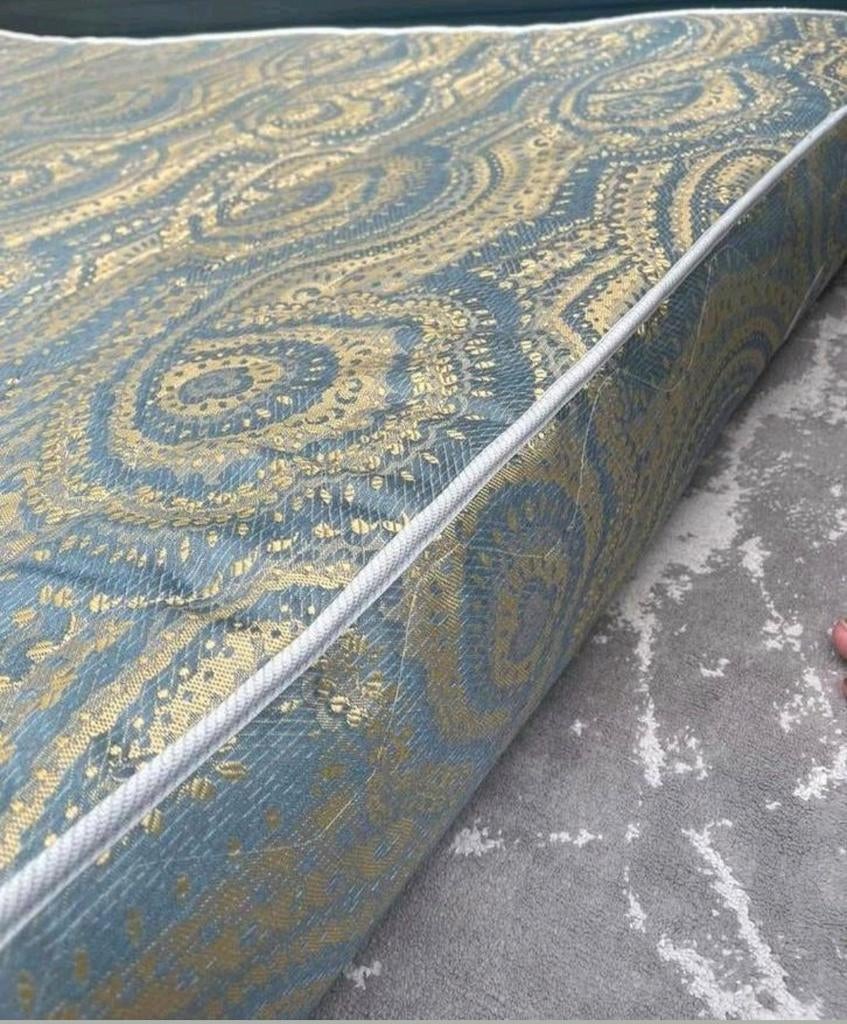 Matras 140x200, Ophalen of Verzenden