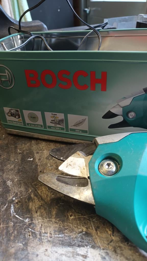 Bosch accusnoeischaar, Ophalen of Verzenden, Accu