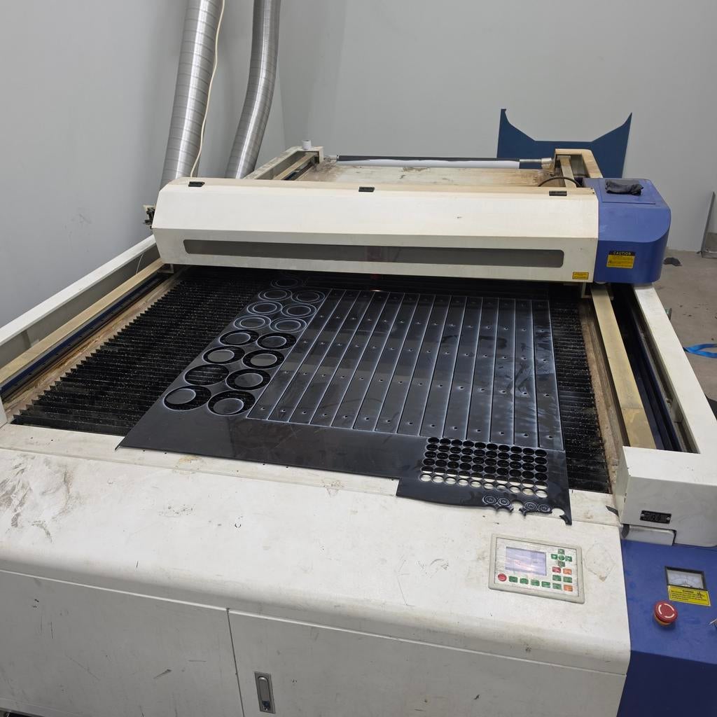 CO2 Laser Snijder 150W - Professionele Lasersnijmachine, Zakelijke goederen, Machines en Bouw | Industrie en Techniek, Ophalen of Verzenden