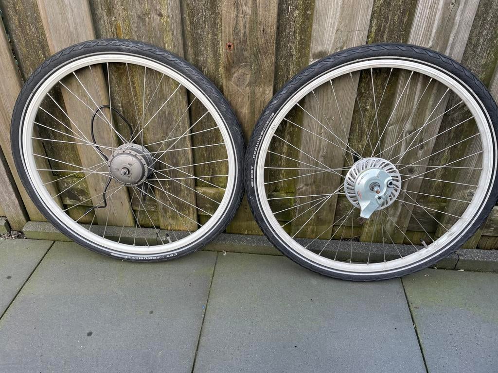 Diverse onderdelen van eBike  . Lees de omschrijving., Fietsen en Brommers, Fietsonderdelen, Ophalen of Verzenden, Zo goed als nieuw