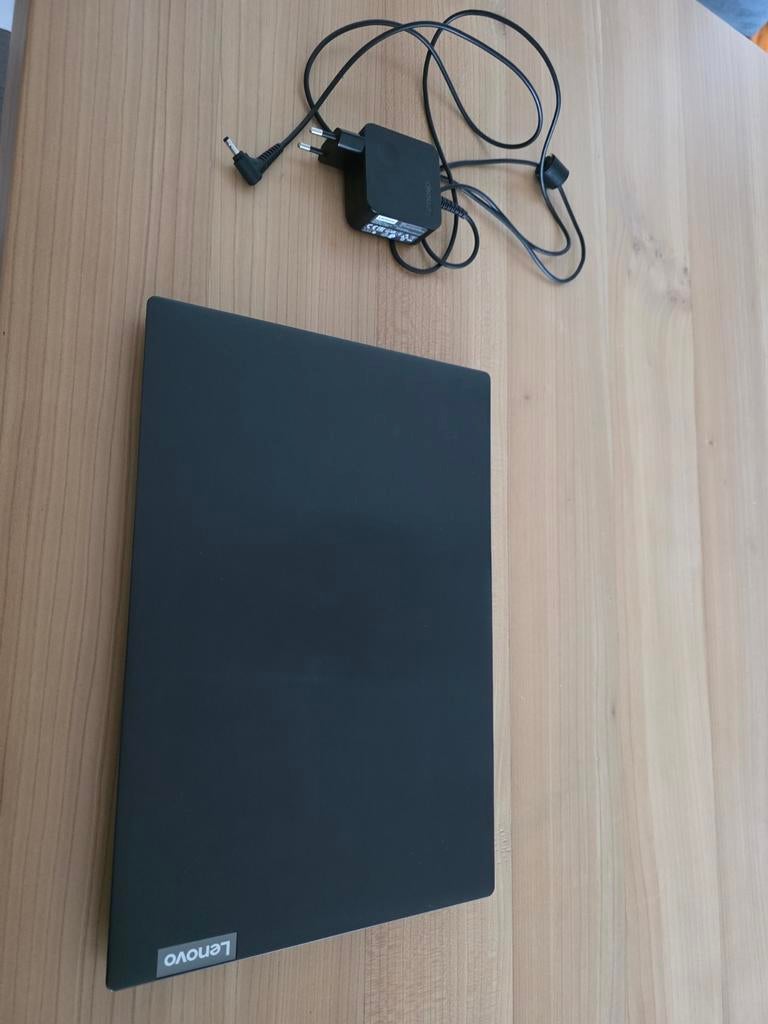 Lenovo Ideapad S145 Laptop - AMD Radeon R4, 15.6 inch, Computers en Software, Windows Laptops, Ophalen, Met videokaart, 2 tot 3 Ghz