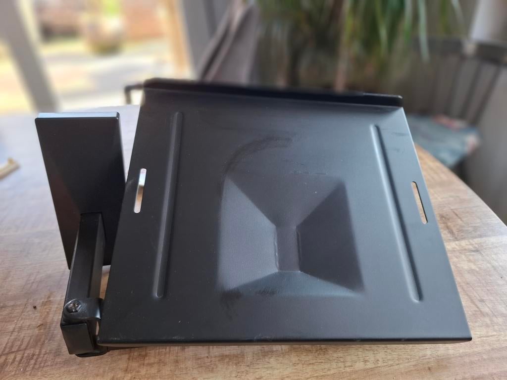 Zwarte TV-steun voor wandmontage, Ophalen of Verzenden, Gebruikt