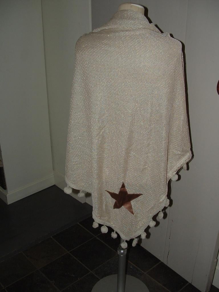 sjaal - omslagdoek met bolletjes en ster