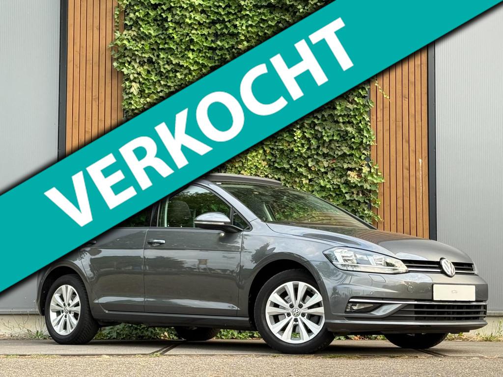 Volkswagen Golf 1.4 TSI Highline|PANO|STOEL MASSAGE, Zwart, 4 cilinders, 1191 kg, Golf