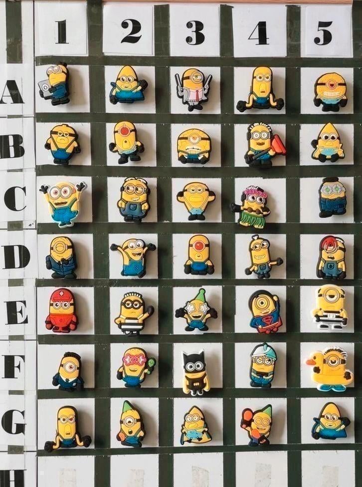 32: Minions Schoenbedels Pins voor de Crocs, Ophalen of Verzenden, Nieuw, Transport