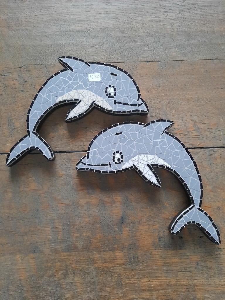 Mozaïek, 2 dolfijnen met mozaïek steentjes gemaakt., Ophalen of Verzenden, Nieuw