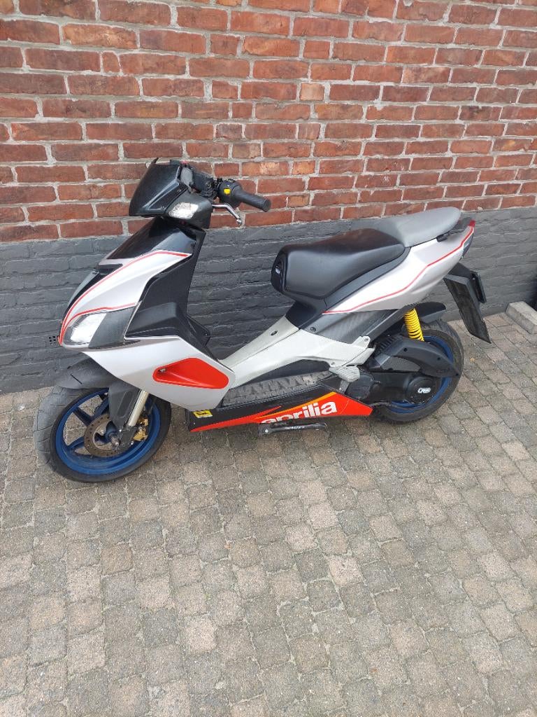 Aprilia sr50 factory ditech, Fietsen en Brommers, Scooters | Aprilia, Ophalen, Gebruikt, Maximaal 45 km/u, SR 50