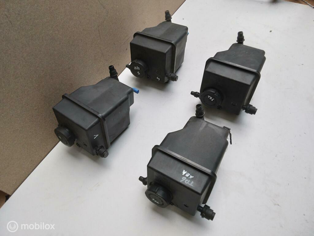 Koelvloeistof reservoir Range Rover L322 Vogue Expansie tank, Auto-onderdelen, Land Rover, Ophalen of Verzenden, Gebruikt, Land Rover