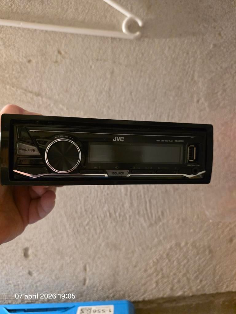 Gebruikte JVC autoradio, Ophalen of Verzenden